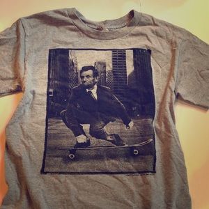 Vintage Style Honest Abe graphic tee